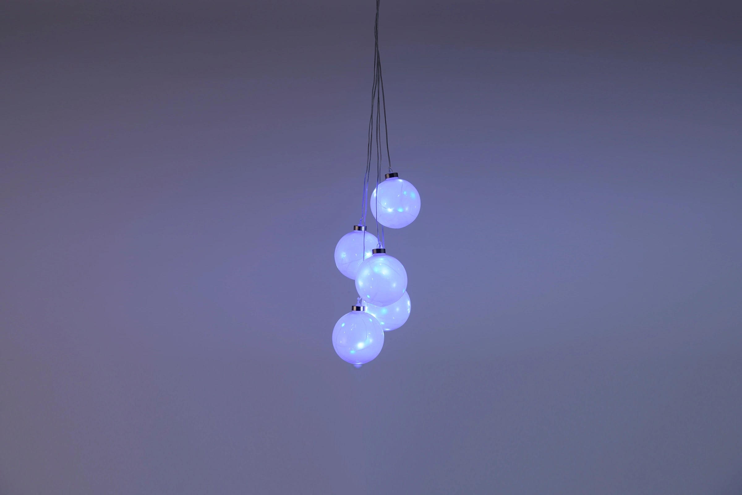 BOTANIC AMAZING BALL LIGHT COOL