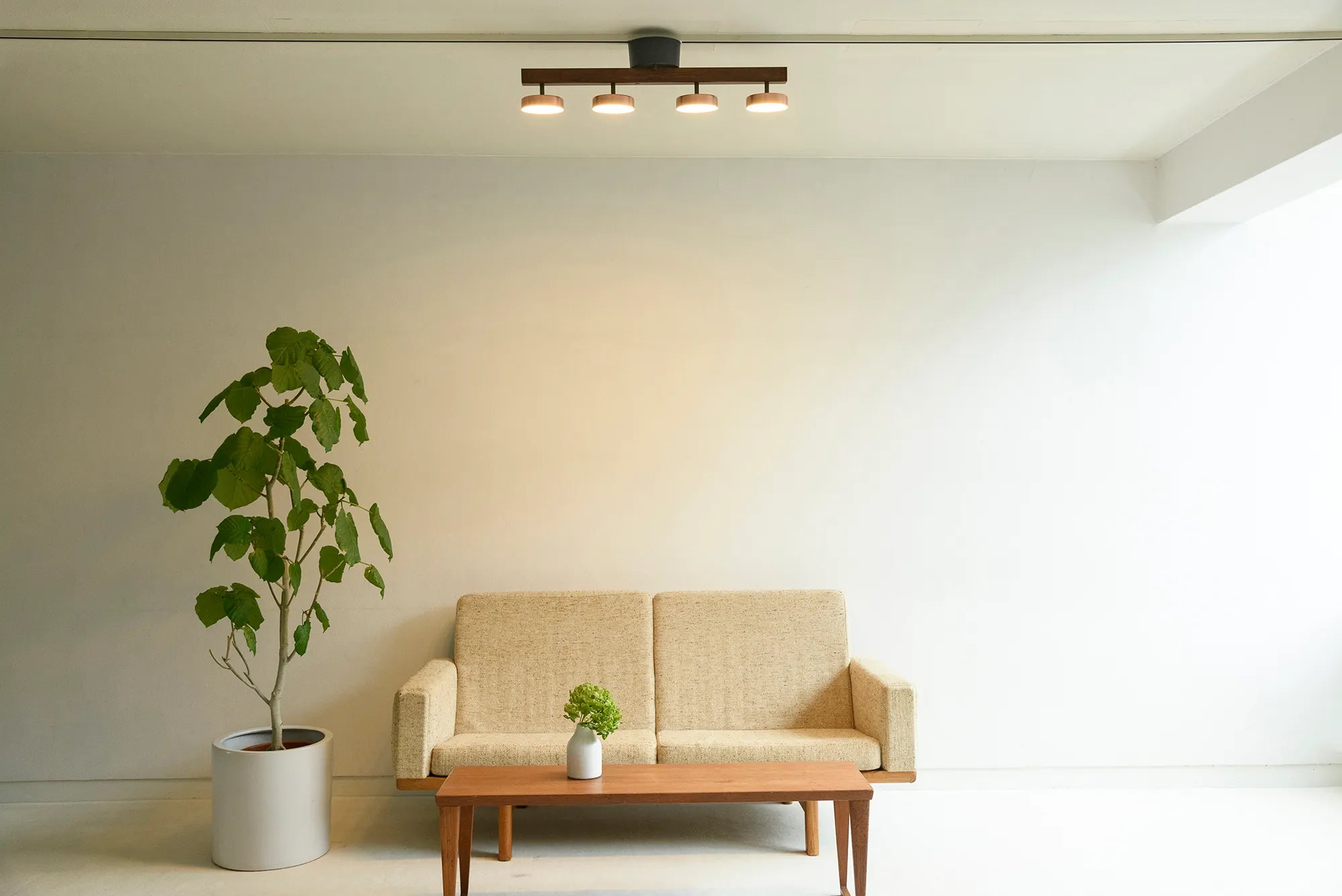 RUMANI4 CEILING LIGHT