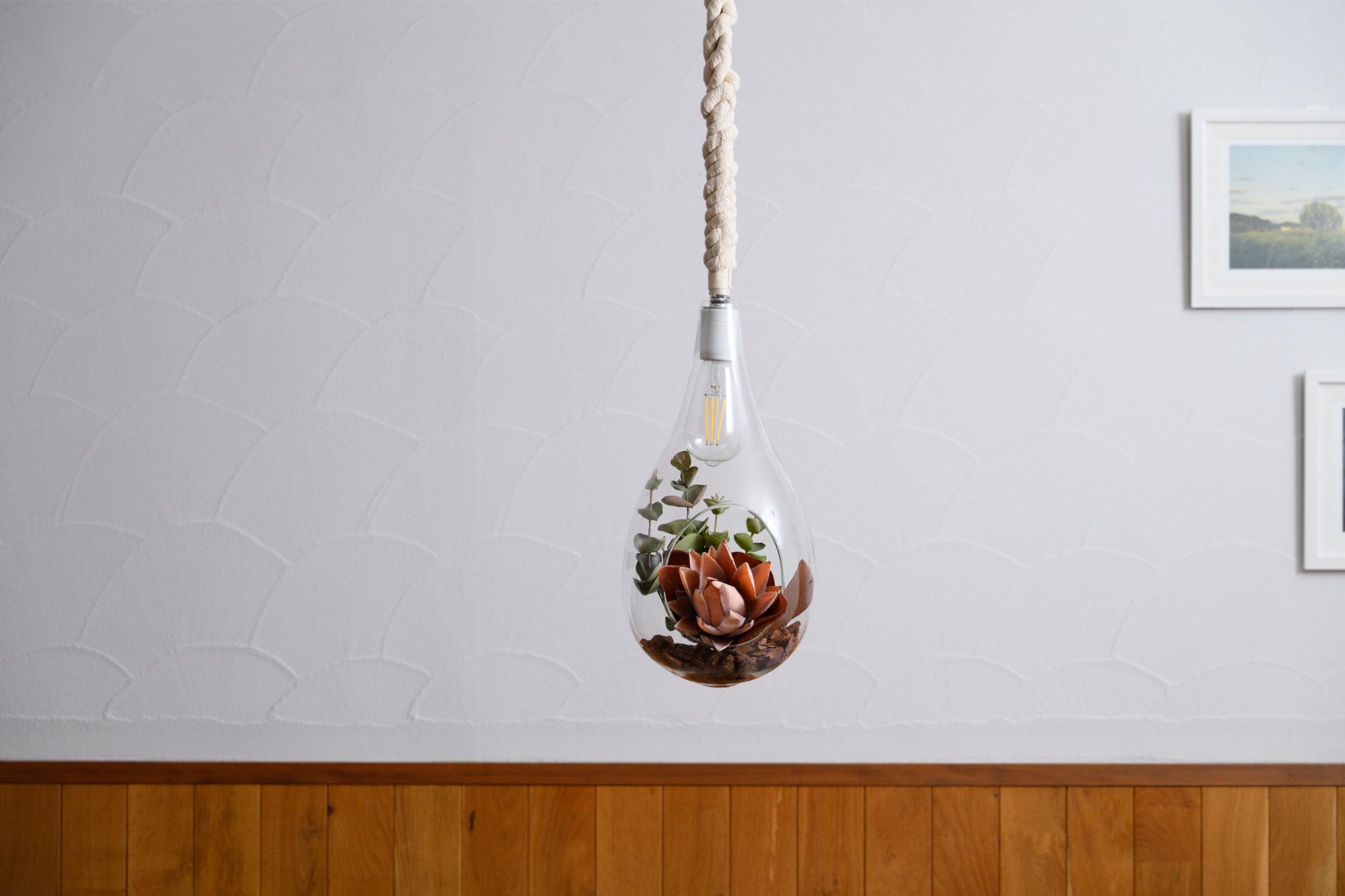 BOTANIC HANGING LIGHT with FAKEGREEN