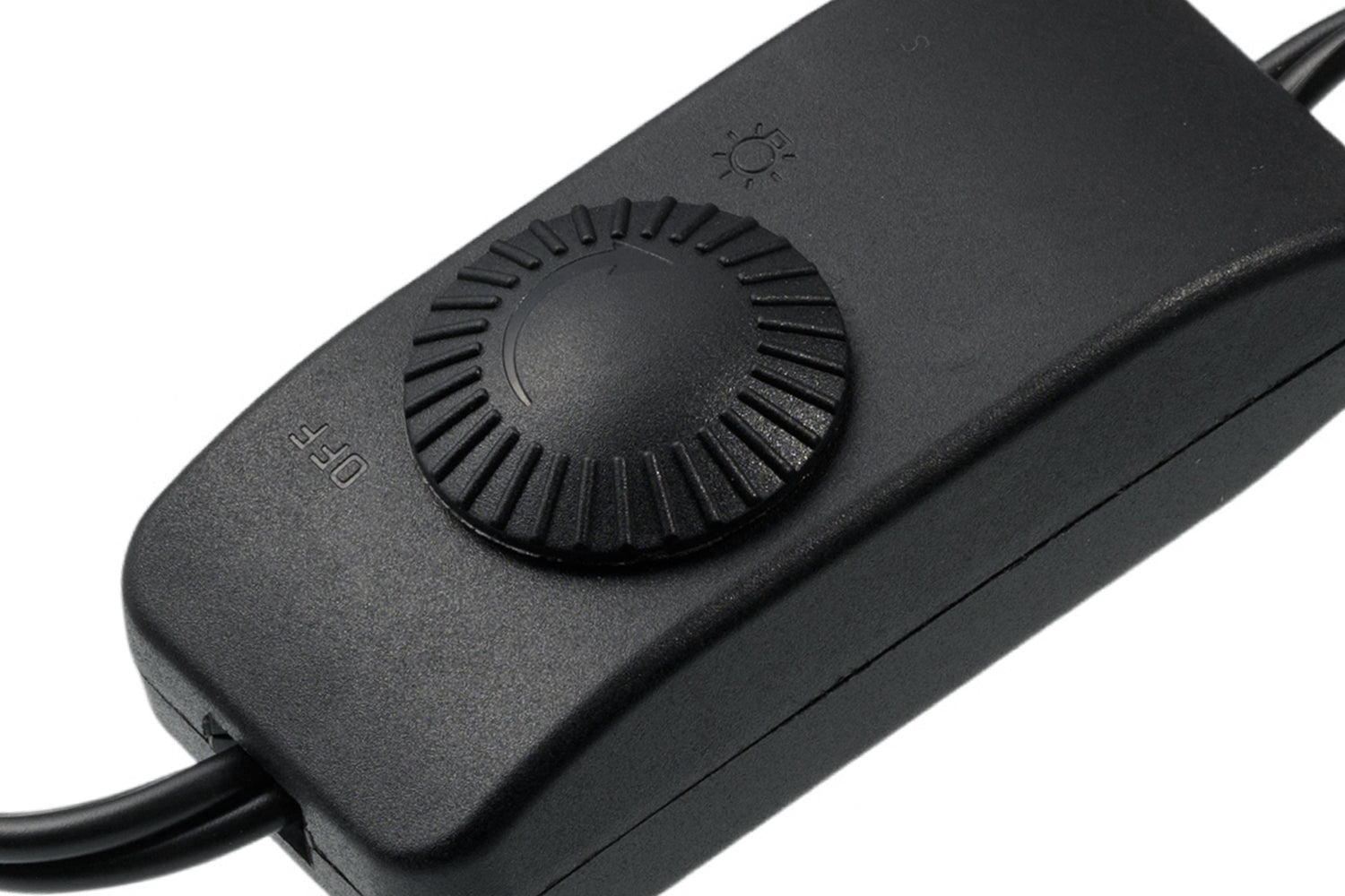 CORD WITH INTERMEDIATE DIMMER